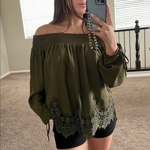 Abercrombie & Fitch Top